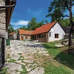 Gorgeous In With Kitchen Feriehus