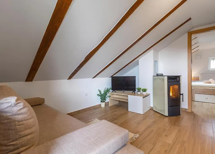 Gorgeous In With Kitchen