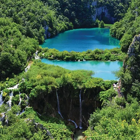 Gorgeous In With Kitchen